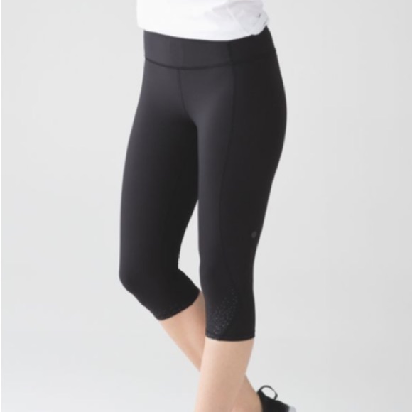 🍁50% Off Sale 🍁 Lululemon Tight Stuff Crop - Picture 4 of 12